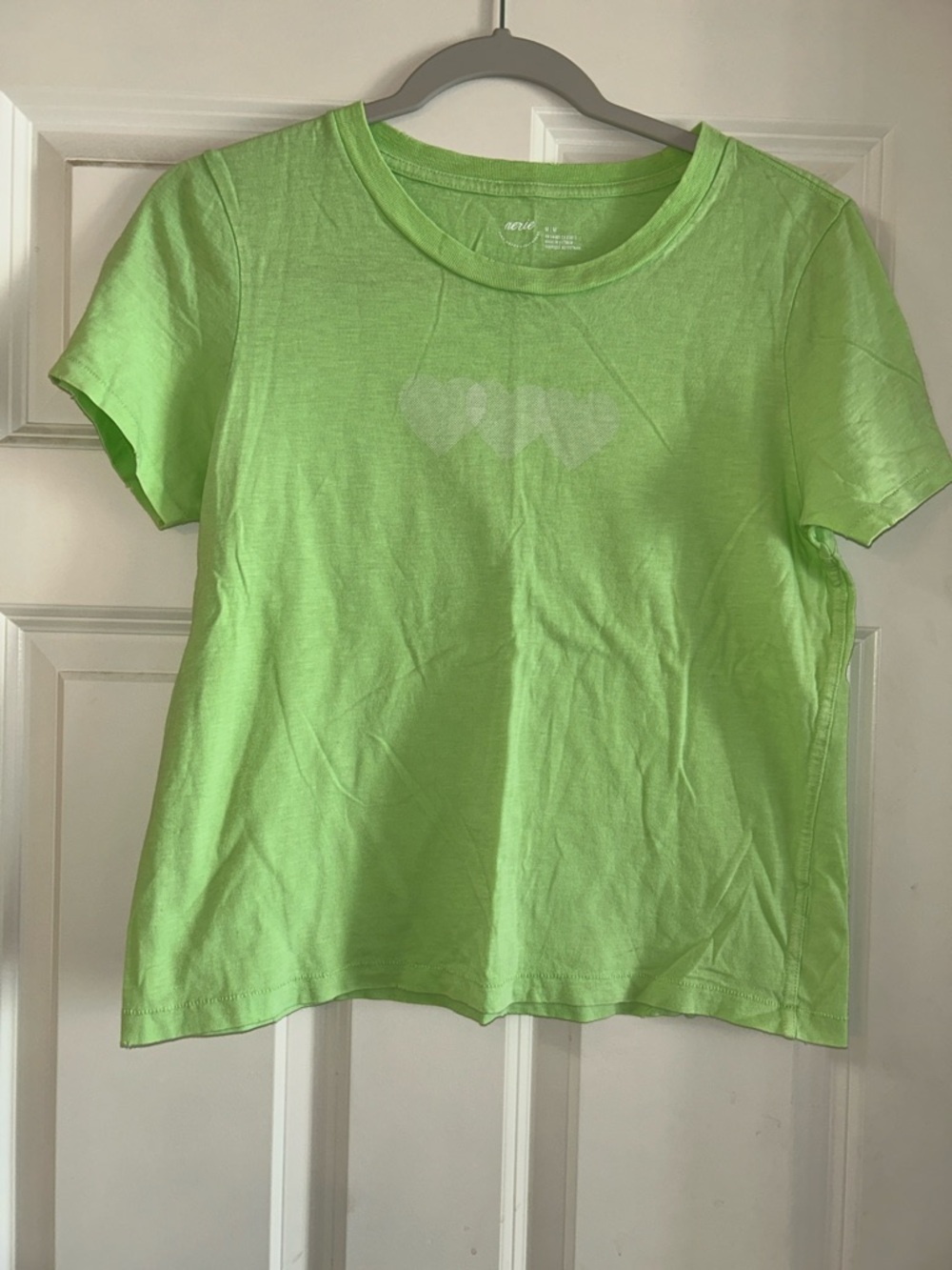 Aerie green short sleeve graphic tee size M